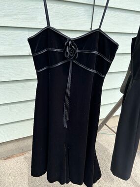 Vintage Cache black velvet cocktail dress featuring satin ribbon- NWT